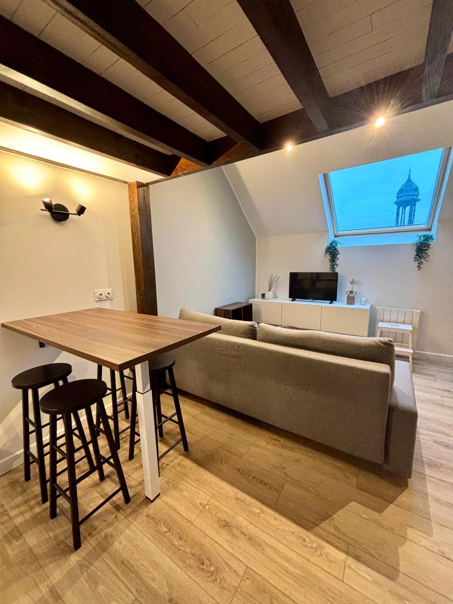Ferienwohnung Le Petit Jardin, Proche Gare, Hyper Centre Cambrai Exterior foto