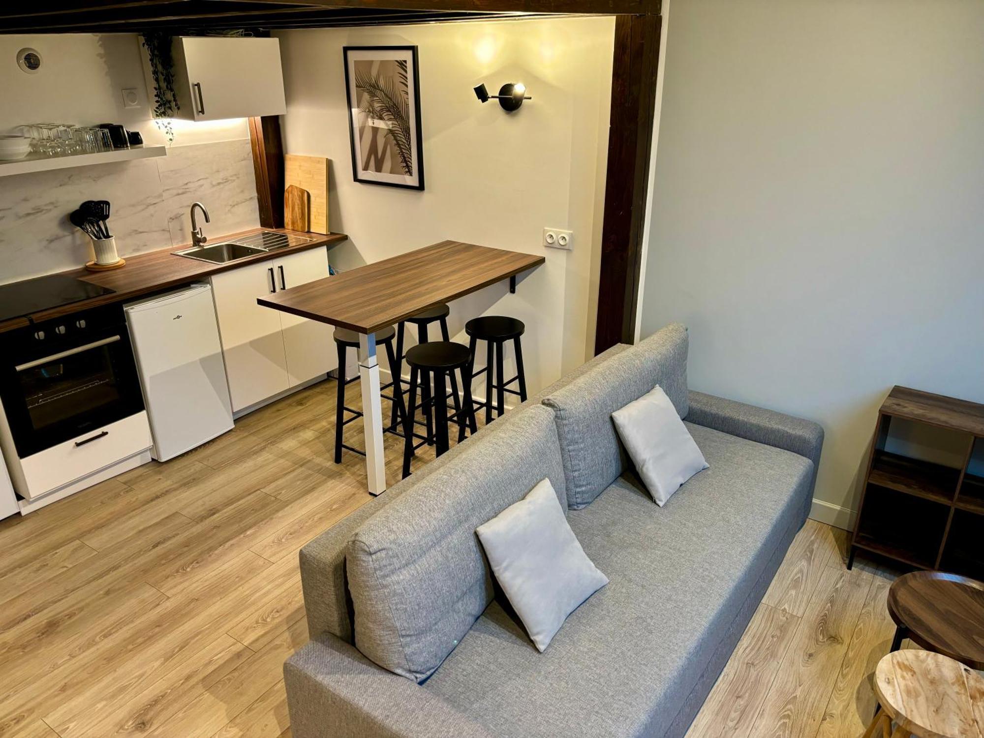 Ferienwohnung Le Petit Jardin, Proche Gare, Hyper Centre Cambrai Exterior foto