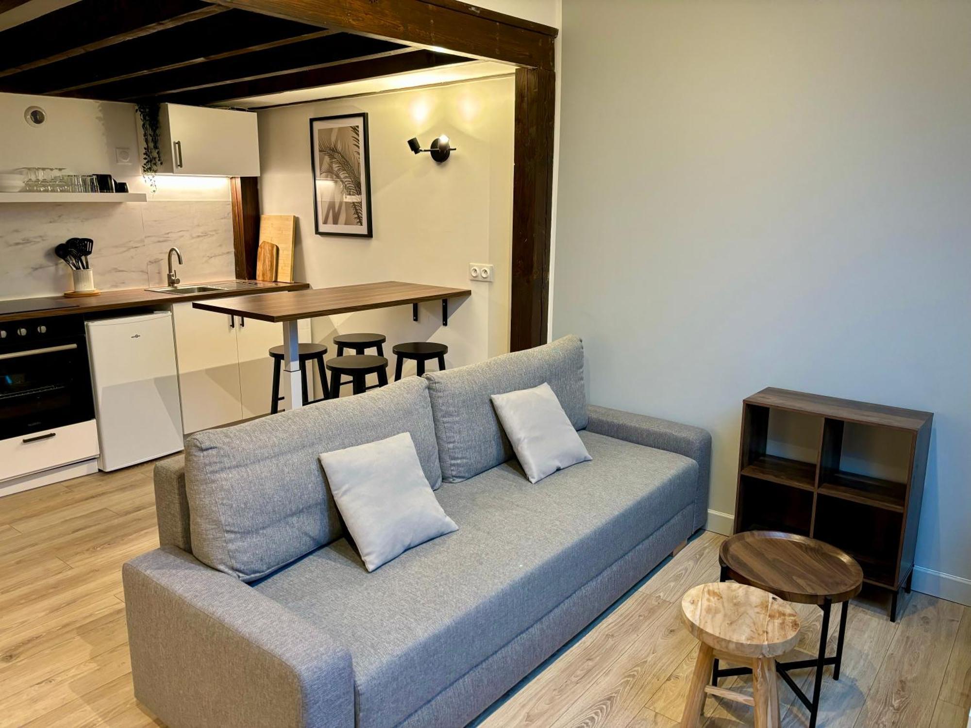 Ferienwohnung Le Petit Jardin, Proche Gare, Hyper Centre Cambrai Exterior foto