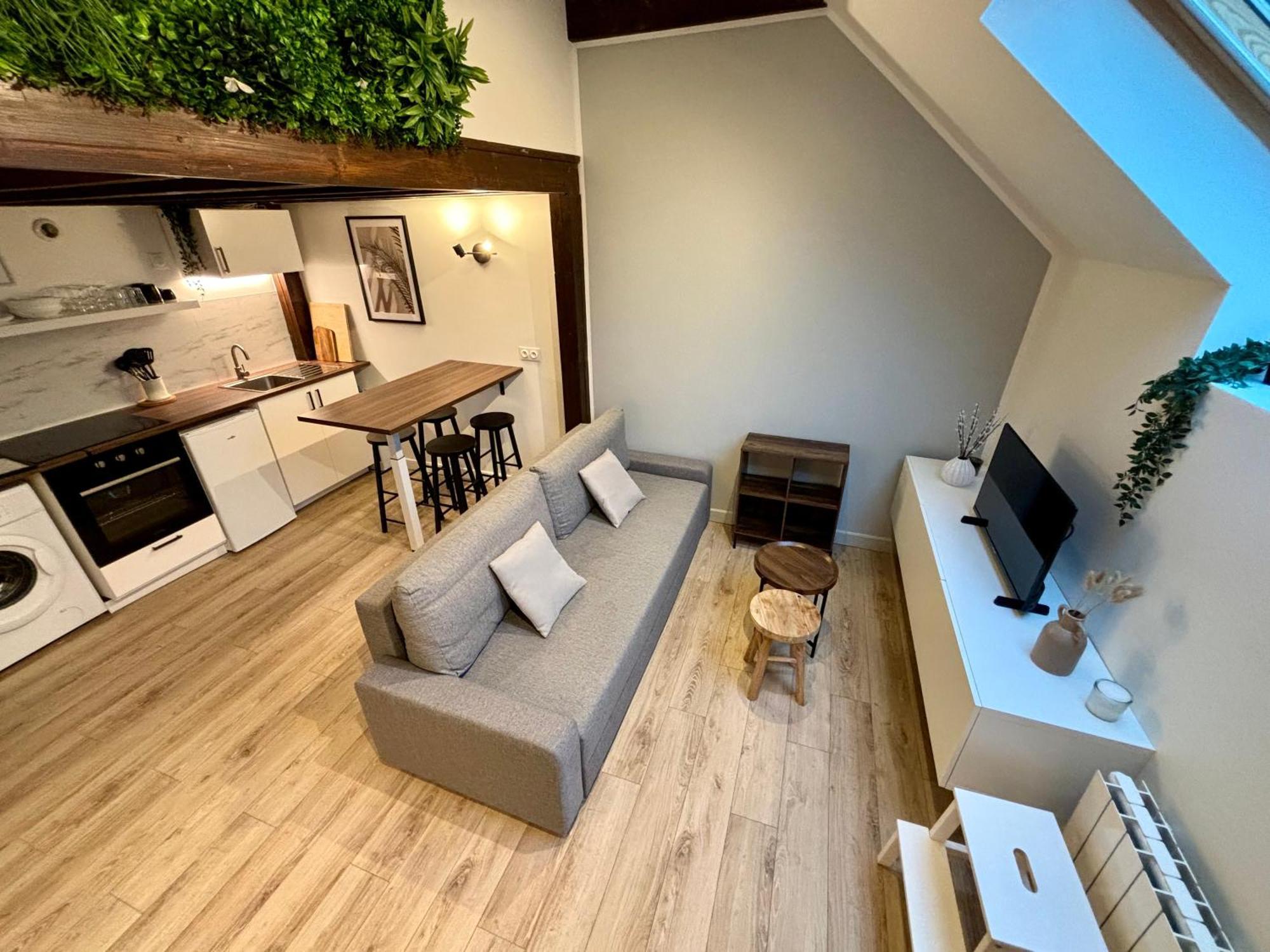 Ferienwohnung Le Petit Jardin, Proche Gare, Hyper Centre Cambrai Exterior foto